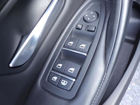 Used 2018 BMW M3 image 25