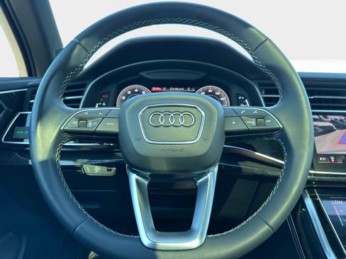Used 2025 Audi Q7 3.0T Premium Plus image 28