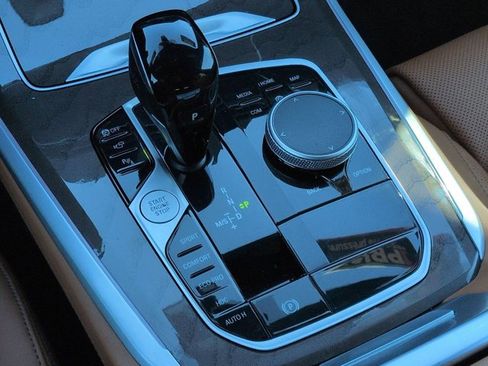 Certified 2023 BMW X5 xDrive40i w/ M Sport Package image 12