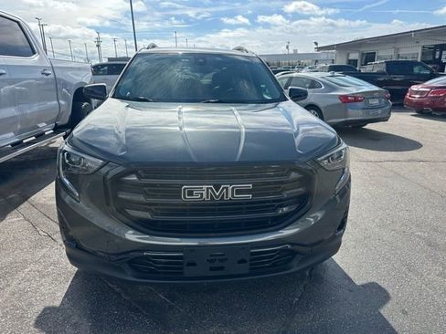 Used 2021 GMC Terrain SLT w/ Infotainment Package II image 7