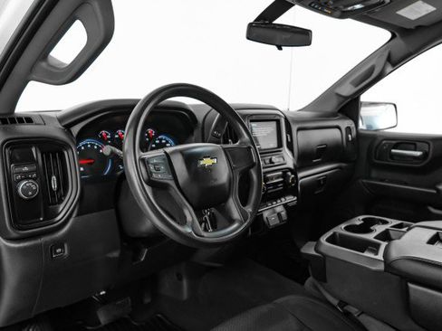 Used 2019 Chevrolet Silverado 1500 Custom w/ Custom Value Package image 13