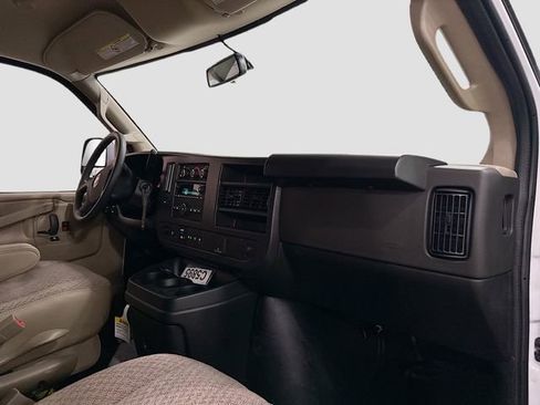 New 2025 Chevrolet Express 2500 RWD image 27