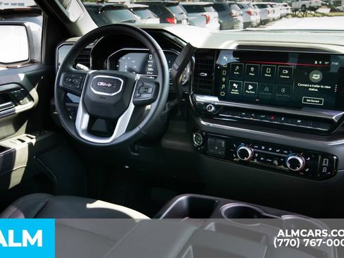 Used 2024 GMC Sierra 1500 SLT AWD/4WD image 22