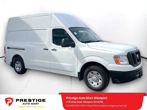 Used 2021 Nissan NV 2500 SV RWD image 1