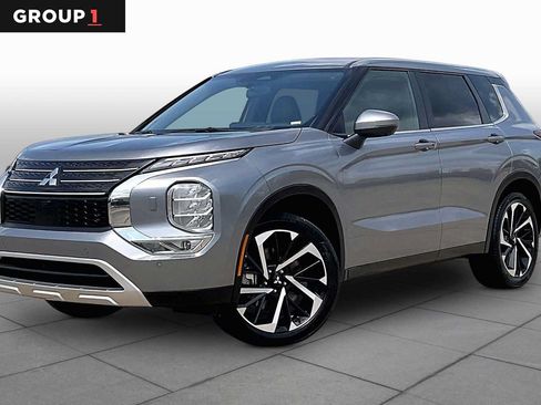 Used 2024 Mitsubishi Outlander SE AWD/4WD image 1