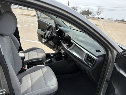 Used 2023 Kia Rio S w/ Technology Package FWD image 10