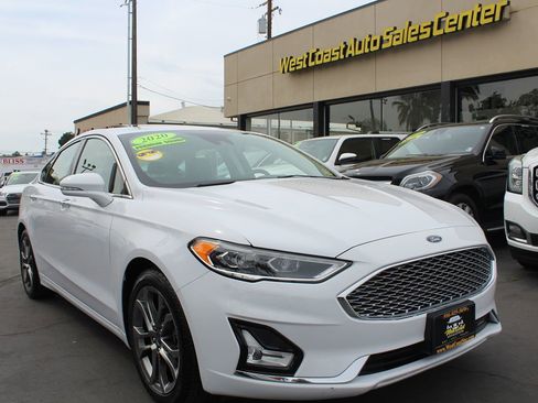 Used 2020 Ford Fusion Titanium image 8