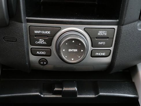 Used 2013 Honda Pilot Touring image 20