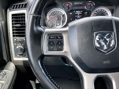 Used 2023 RAM 1500 Classic Warlock AWD/4WD image 25