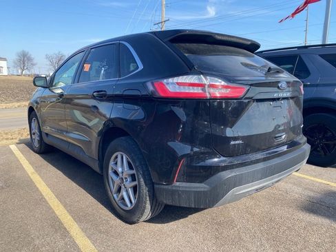 Used 2024 Ford Edge SEL image 12