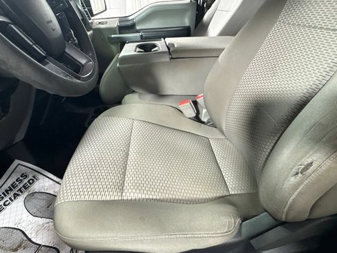 Used 2018 Ford F150 XLT AWD/4WD image 11