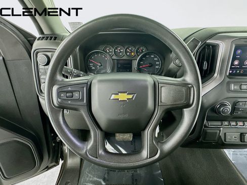 Used 2021 Chevrolet Silverado 1500 Custom image 14