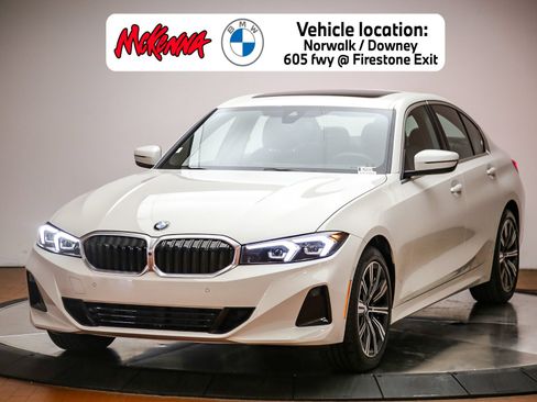 Used 2026 BMW 330i Sedan w/ Premium Package RWD image 1