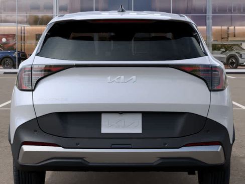 Certified 2026 Kia Sportage EX FWD image 25