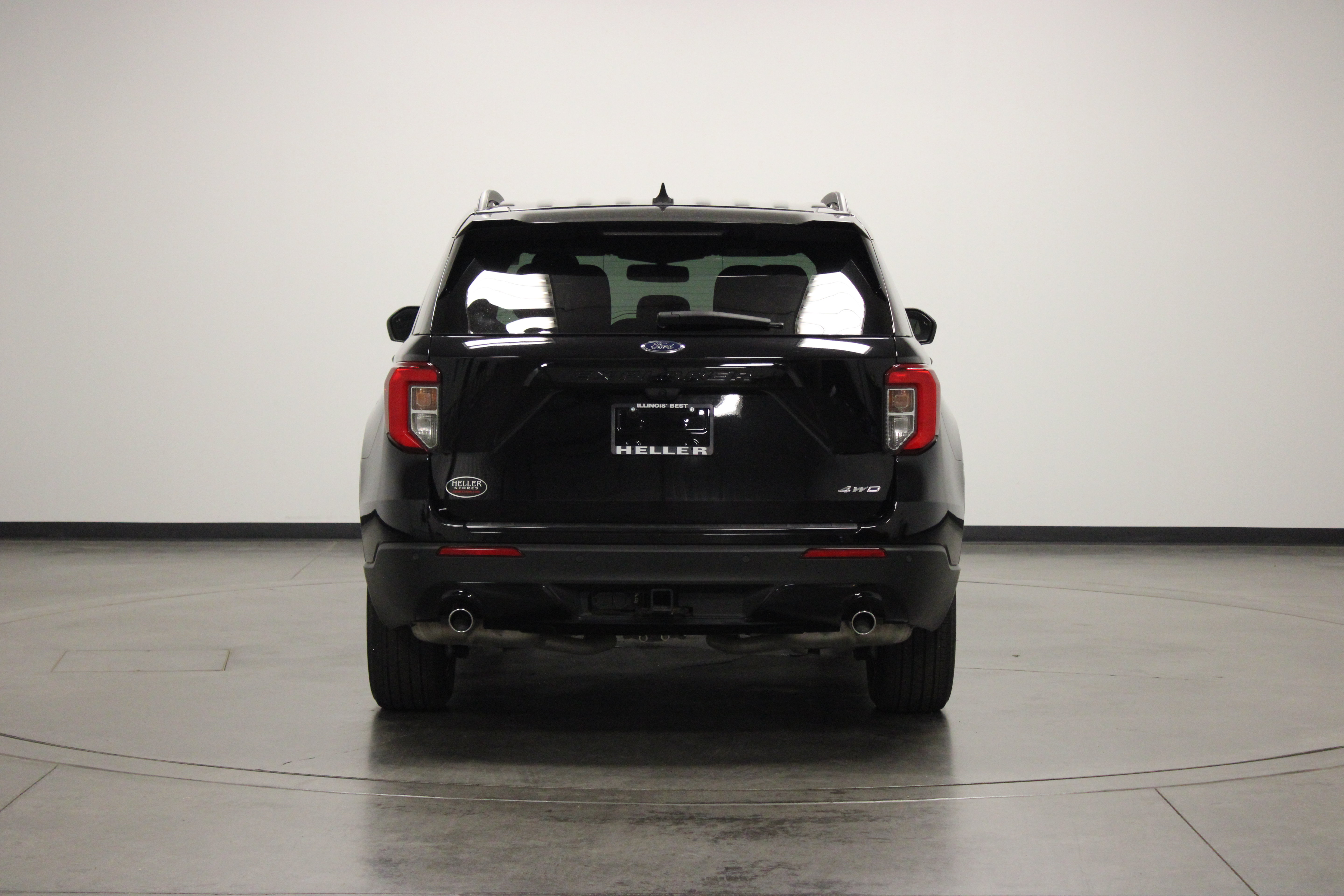 Used 2024 Ford Explorer ST-Line w/ Class IV Trailer Tow Package AWD/4WD image 7