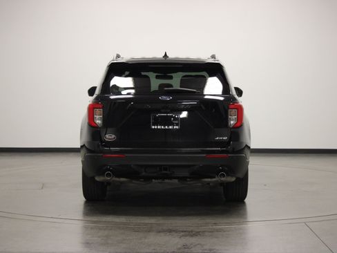 Used 2024 Ford Explorer ST-Line w/ Class IV Trailer Tow Package AWD/4WD image 7