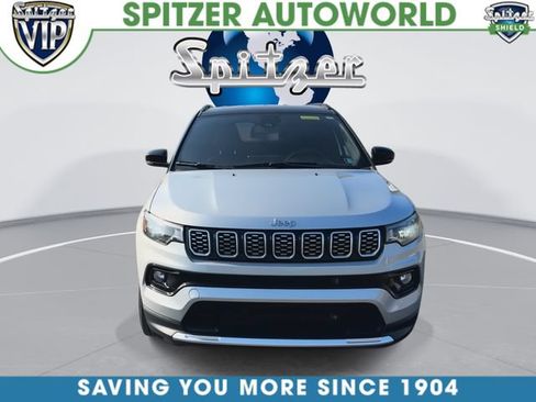 Used 2024 Jeep Compass Limited AWD/4WD image 3