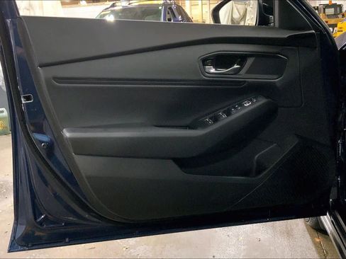 Used 2025 Honda Accord SE image 22