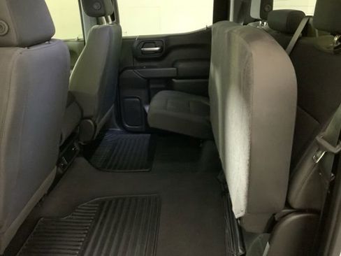 Used 2019 Chevrolet Silverado 1500 Custom Trail Boss w/ Custom Convenience Package image 32