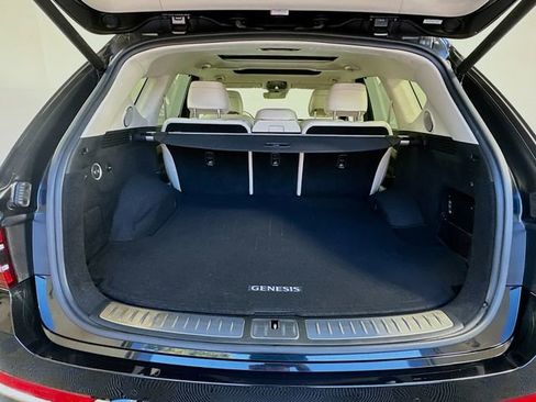 Certified 2024 Genesis GV80 3.5T w/ Prestige Package image 27