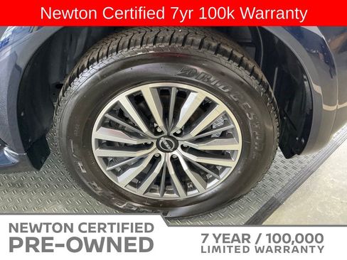 Used 2024 Nissan Armada SL w/ Captain's Chairs Package AWD/4WD image 51