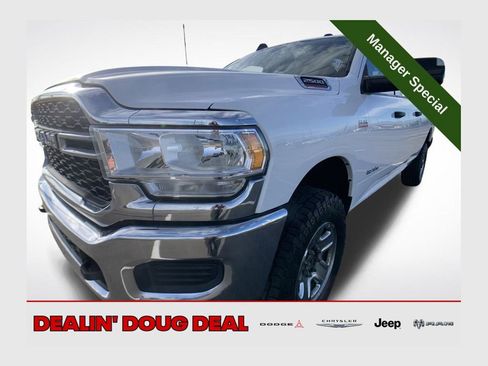 Used 2020 RAM 2500 Tradesman w/ Chrome Appearance Group image 1