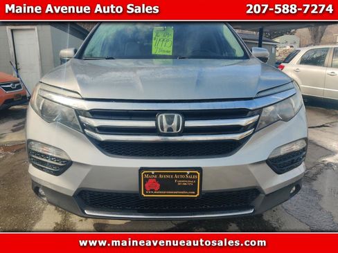 Used 2016 Honda Pilot Touring image 1