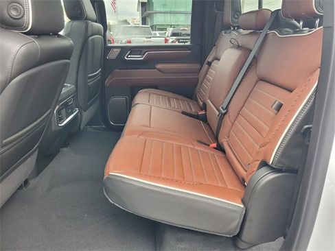 New 2026 GMC Sierra 2500 Denali Ultimate image 8