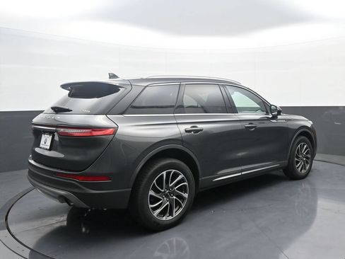 Used 2020 Lincoln Corsair AWD w/ Equipment Group 101A image 7