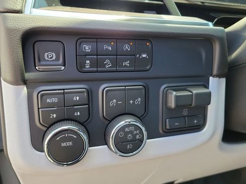 New 2026 Chevrolet Tahoe Premier AWD/4WD image 22