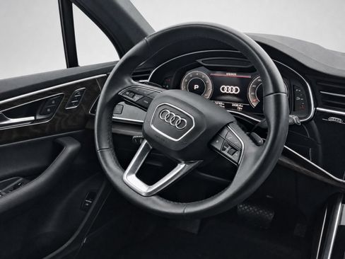 Used 2022 Audi Q7 2.0T Premium Plus AWD/4WD image 21