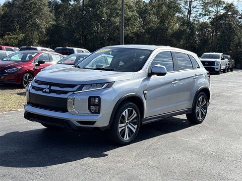 Used 2023 Mitsubishi Outlander Sport ES image 17