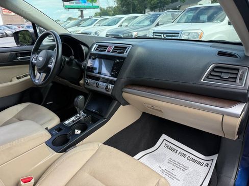 Used 2017 Subaru Outback 2.5i Limited w/ Popular Package #5 AWD/4WD image 37
