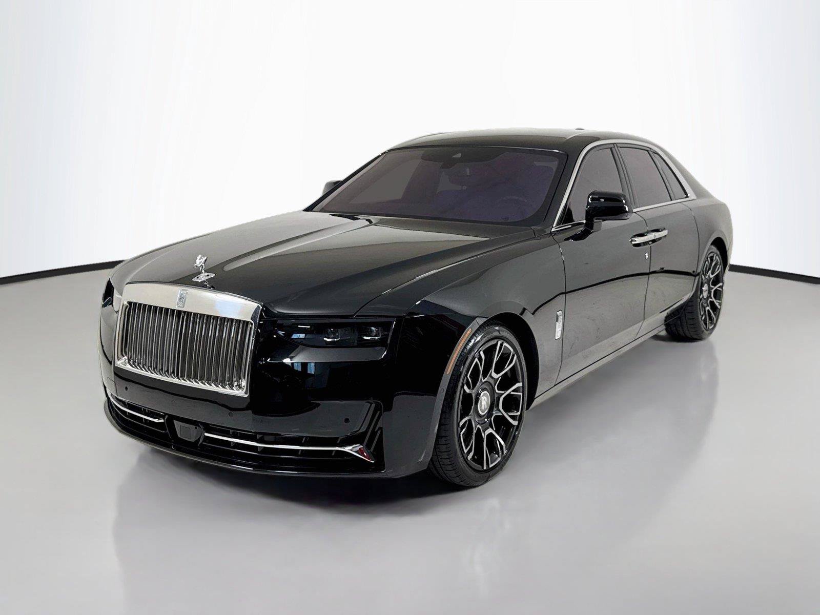 Used 2025 Rolls-Royce Ghost AWD/4WD image 10