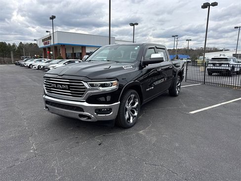 Used 2022 RAM 1500 Limited image 2