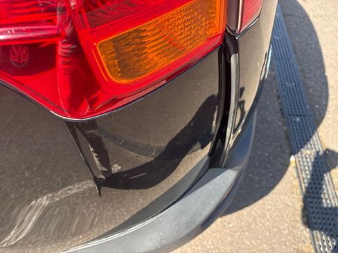 Used 2015 Toyota RAV4 XLE AWD/4WD image 4