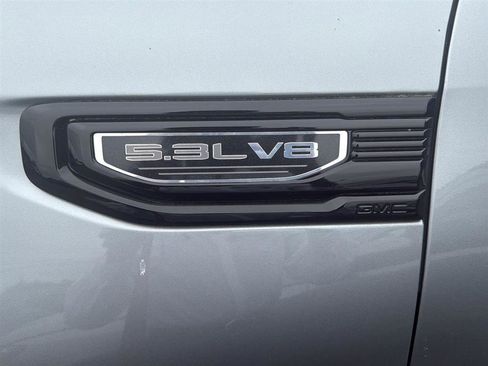 Used 2023 GMC Sierra 1500 Pro w/ Graphite Edition AWD/4WD image 7