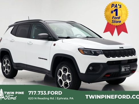 Used 2022 Jeep Compass Trailhawk w/ Sun and Sound Group image 1
