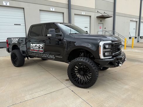 Used 2025 Ford F250 Lariat w/ Lariat Ultimate Package AWD/4WD image 11