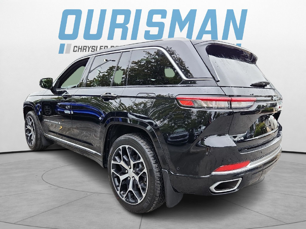 Certified 2023 Jeep Grand Cherokee Summit AWD/4WD image 4