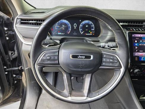 Used 2021 Jeep Grand Cherokee L Limited RWD image 13