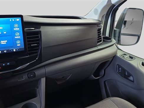 Used 2023 Ford Transit 350 XLT image 22