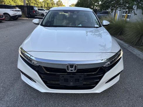 Used 2018 Honda Accord EX-L image 8