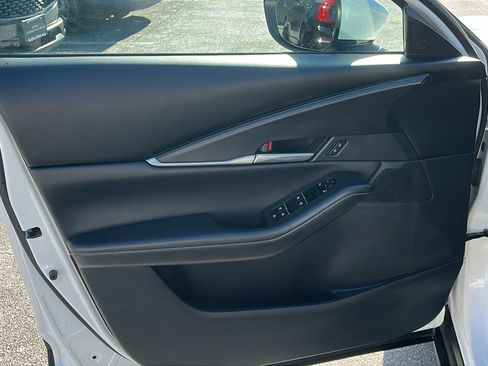 Certified 2023 MAZDA CX-30 AWD 2.5 S w/ Select Package image 9
