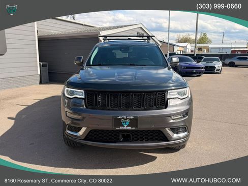Used 2018 Jeep Grand Cherokee Summit AWD/4WD image 3