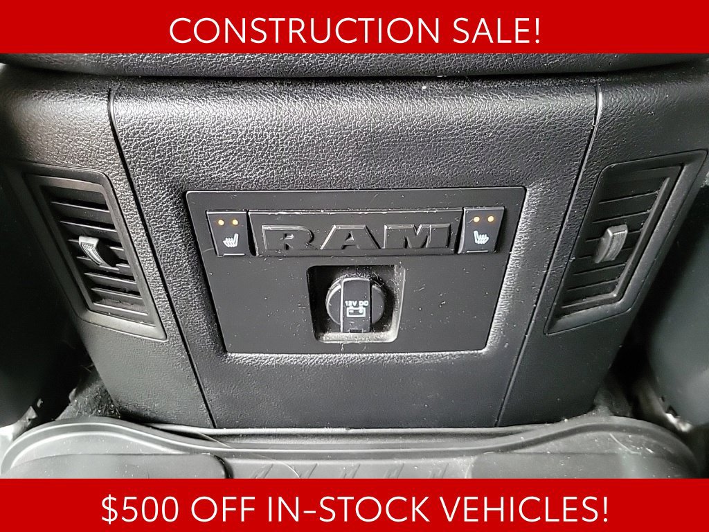 Used 2018 RAM 1500 Laramie w/ Convenience Group AWD/4WD image 15