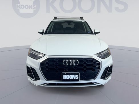Used 2022 Audi Q5 2.0T Premium Plus w/ Premium Plus Package AWD/4WD image 11