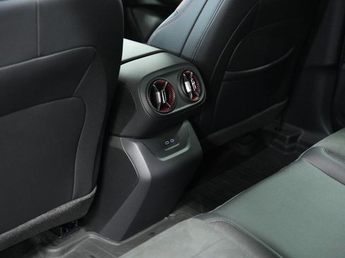 Used 2025 Chevrolet Blazer EV RS AWD/4WD image 24