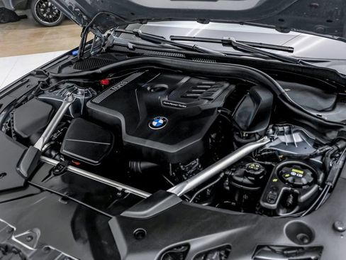 Used 2023 BMW 530i w/ Premium Package RWD image 49