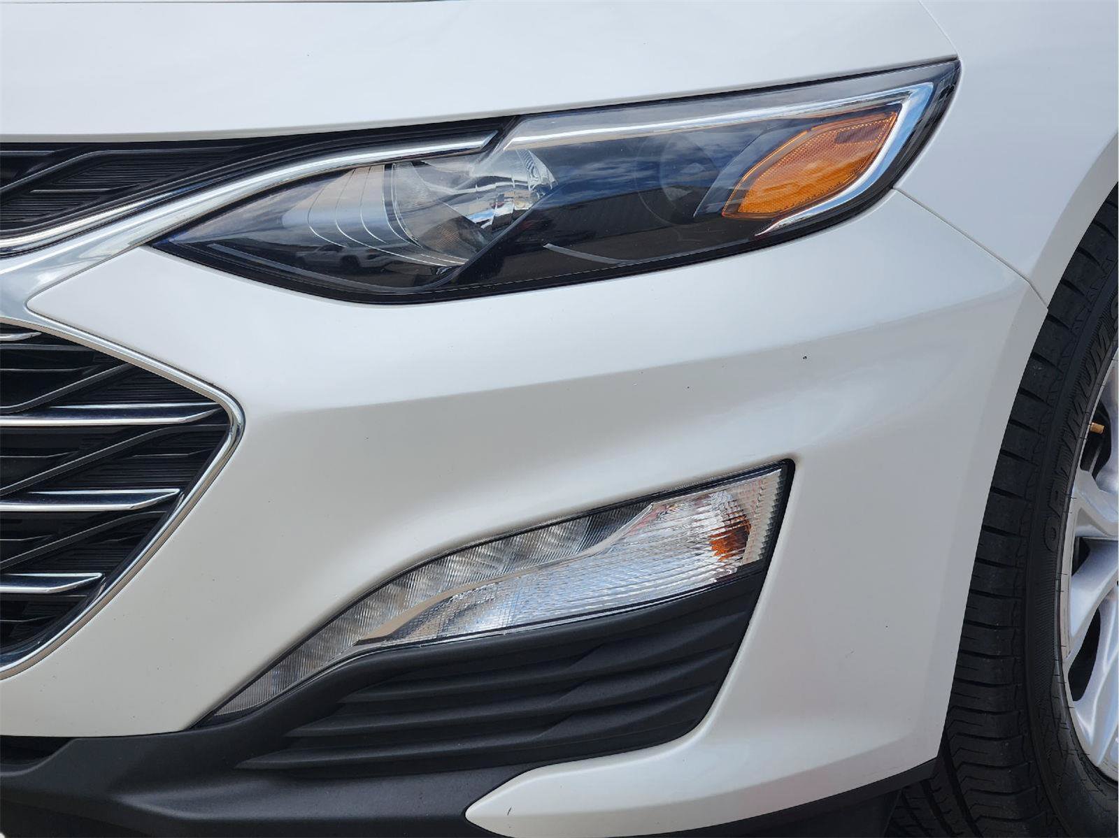 Used 2019 Chevrolet Malibu LT w/ LT Plus Package FWD image 8